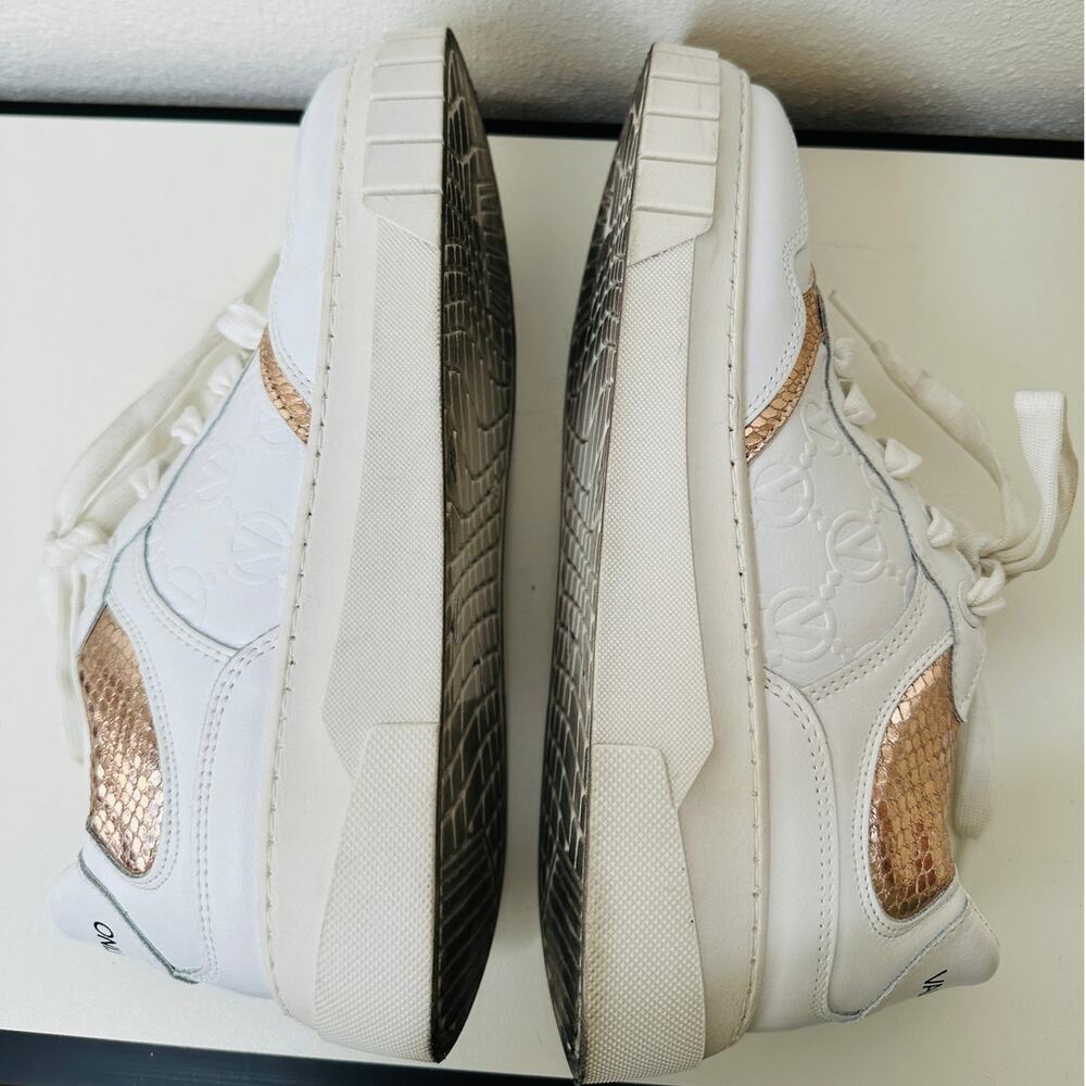Valentino Minerva Monogram White & Rose Gold Leather Lace Sneaker 9 - Picture 14 of 15